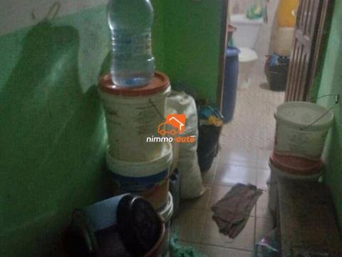 Fond de commerce à vendre entrée du complexe soa