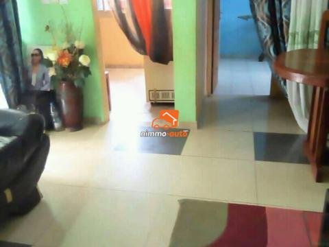 Villa à vendre sur la route de Soa