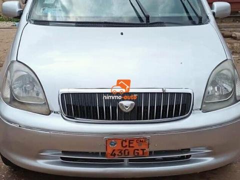 Toyota yaris automatique 2003