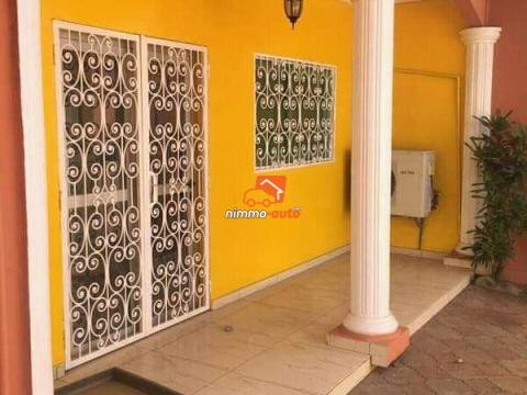 Maison à vendre a biyem assi