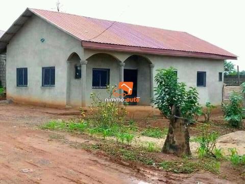 Maison a vendre a awae escalier