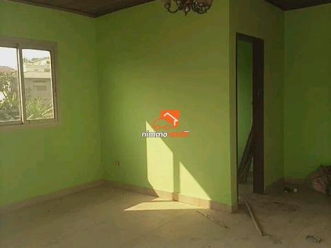 Studio a louer a efoulan