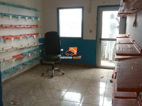 Bureau à louer à Ange rafael