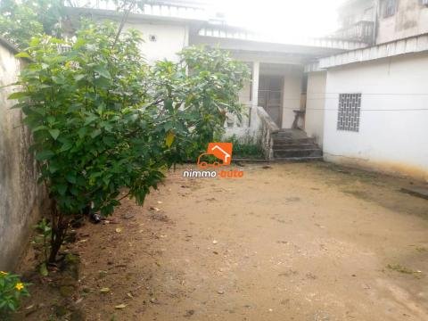 Villa à vendre à Akwa