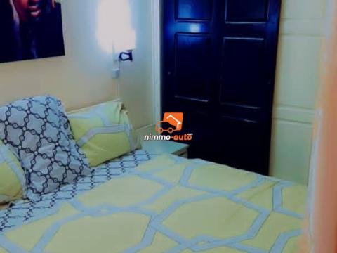 Studio meublé à louer à Bastos