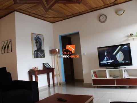 Villa meublé à louer à Mimboman