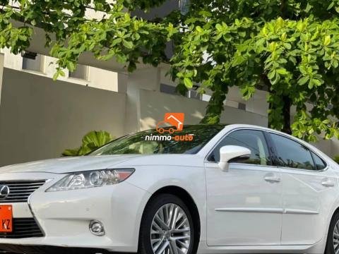 Véhicule à louer à Douala