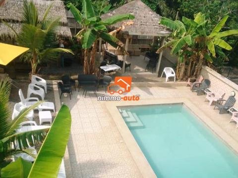 Appartement meublé avec piscine à Kribi (Ebouye)
