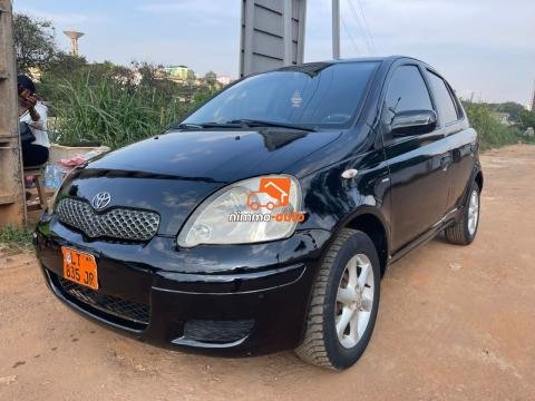 Yaris 2005 à vendre