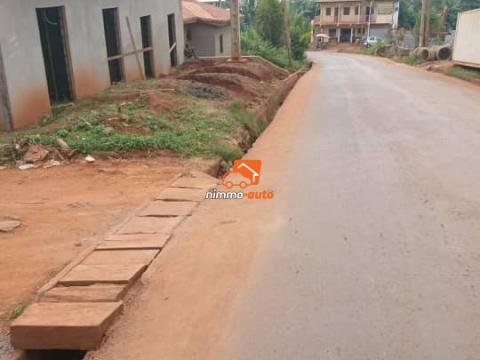 Terrain à vendre à Odza borne 12 bon prix