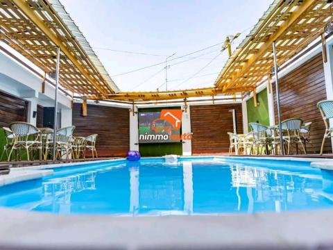 Splendide studio avec piscine à louer à Makepe