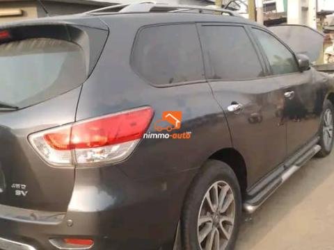 Nissan Pathfinder à vendre