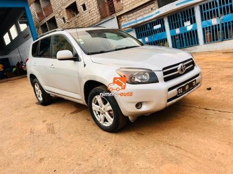 Toyota RAV4 à vendre