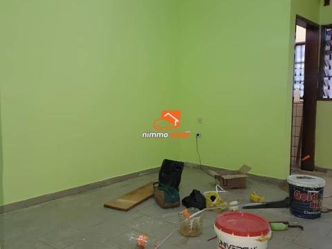 Studio moderne à louer à Shell Nsimeyong