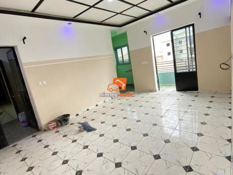 Studio ultra moderne à louer à Odza petit marché