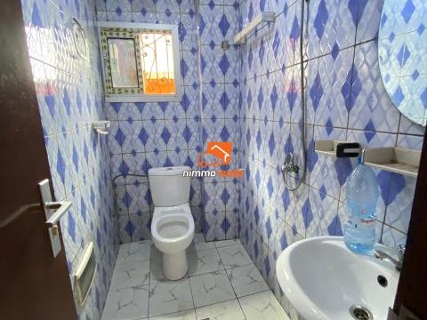 Studio haut standing à louer à Odza