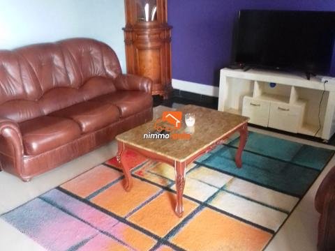 Grand appartement meublé à louer à bas prix à Odza fecafoot