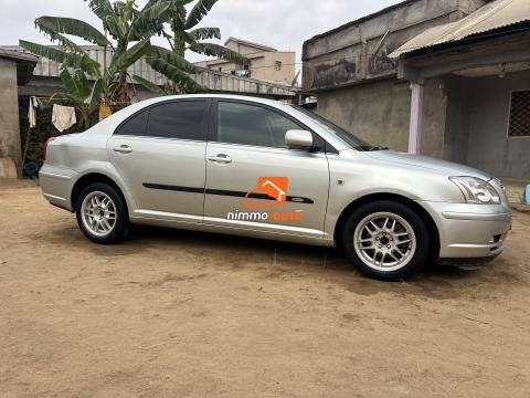 Toyota Avensis 2004