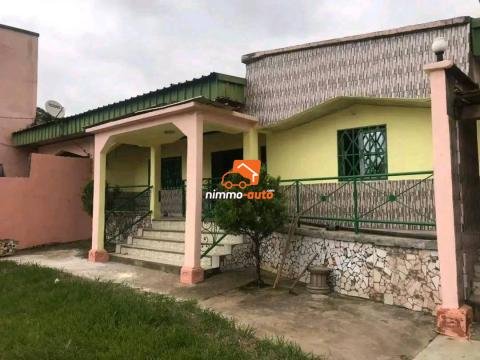 Maison individuelle à louer à Nsam