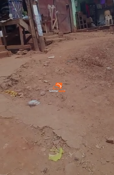 Terrain titré à vendre à Nkozoa