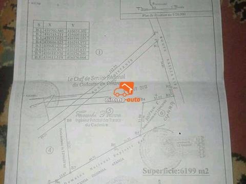 l'axe lourd Douala- Yaoundé au niveau du collège Anglophone