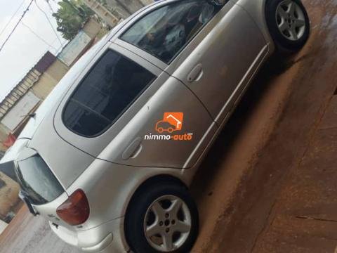 toyota yaris a vendre