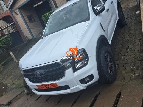 Pick up Ford Fusion à louer pour tous vos déplacements