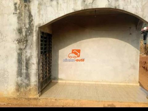 Duplex en construction à vendre au quartier Nyom