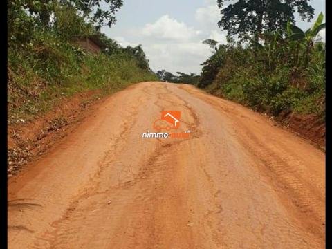 Terrain à vendre à Soa