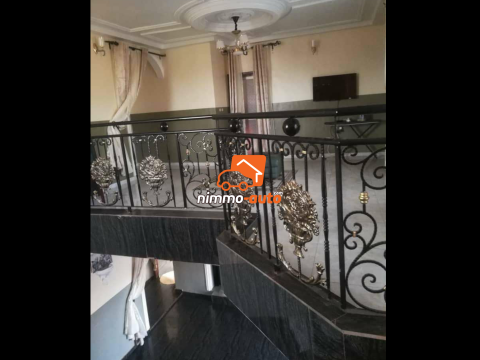 Duplex à vendre à Odza