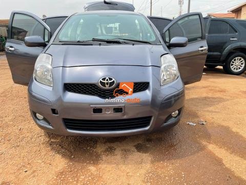 Yaris hyper clean et durable à vendre