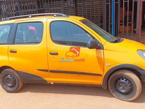 Yaris verso en taxi à vendre