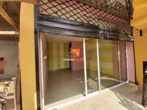 Magnifique Bureau ou Espace commercial louer à 150.000Frc