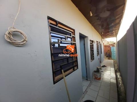 Très Beau Studio Moderne à louer à Biyem-Assi