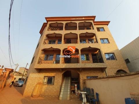 Appartement Haut Standing à louer à Mbalgong-Symbock