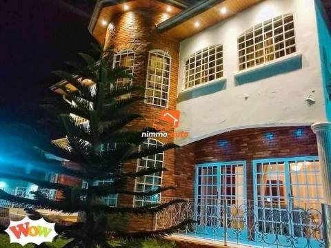 Duplex à vendre à NKOLDA