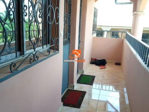 Chambre moderne à louer à Makepe