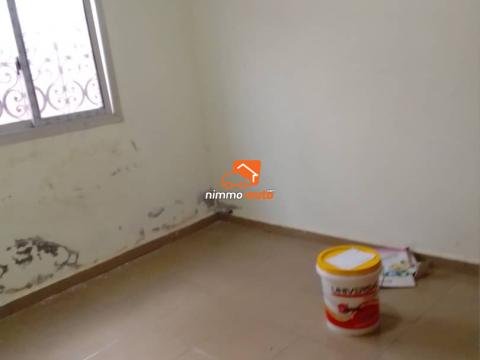 Appartement à louer à Emana Lycée