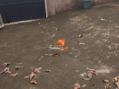 Appartement individuel à louer à Mvan