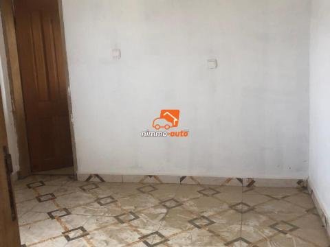 Appartement à louer à Kotto