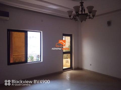 Appartement bien spacieux et propre à louer à l'omnisport