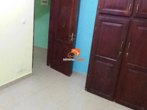 Vaste studio moderne sécurisé à louer à Damas