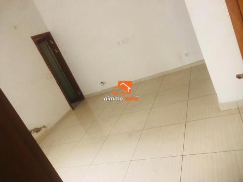 Appartement à Logpom à louer