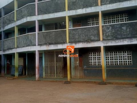 Très grande école primaire et maternelle à vendre à Ydé-NKOZOA