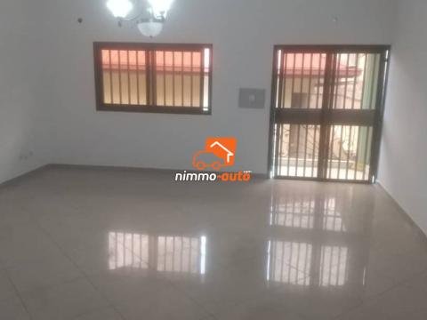 Très grand appartement bon standing à louer à l'Omnisport