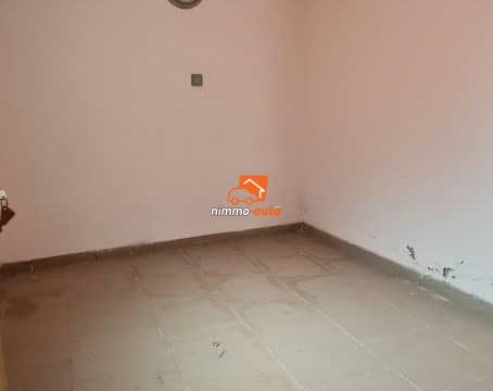 Studio moderne staffé partout à louer à la chapelle Nsimeyong