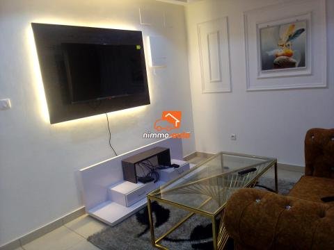 Studio meublé haut standing à louer à Bonamoussadi santa barbara