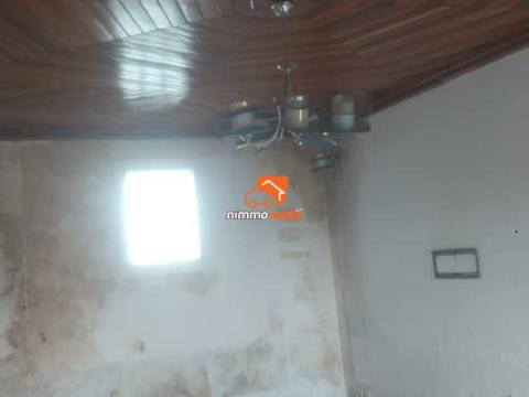 Studio moderne à louer à Ekoumdoum