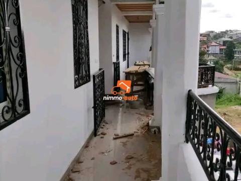 Appartement nouvellment construit à Damas petit genie