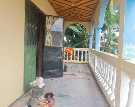 Appartement semi individuel à louer à la chapelle Nsimeyong